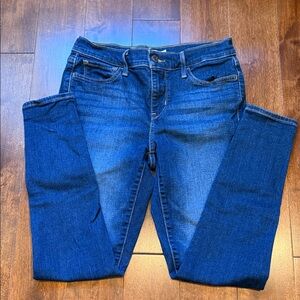 Women's Blue Stretch Skinny levis 710 Jeans